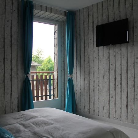 Bed and Breakfast Juste Pour Le Plaisir Saint-Pierre-dʼAlbigny Esterno foto