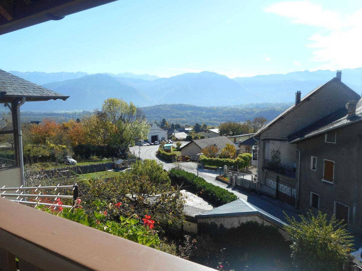 Bed and Breakfast Juste Pour Le Plaisir Saint-Pierre-dʼAlbigny Esterno foto