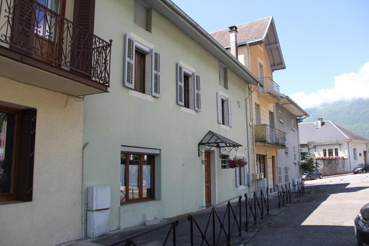 Bed and Breakfast Juste Pour Le Plaisir Saint-Pierre-dʼAlbigny Esterno foto