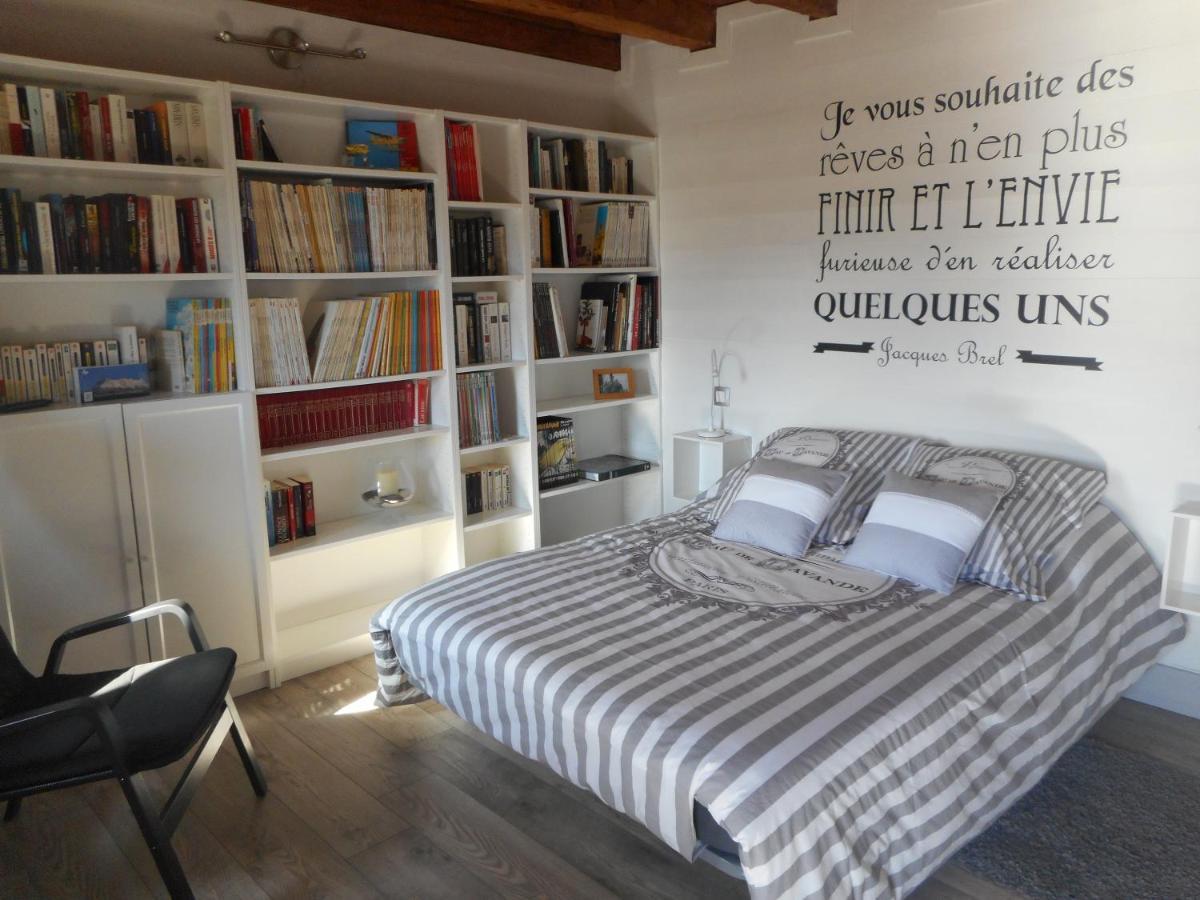 Bed and Breakfast Juste Pour Le Plaisir Saint-Pierre-dʼAlbigny Esterno foto